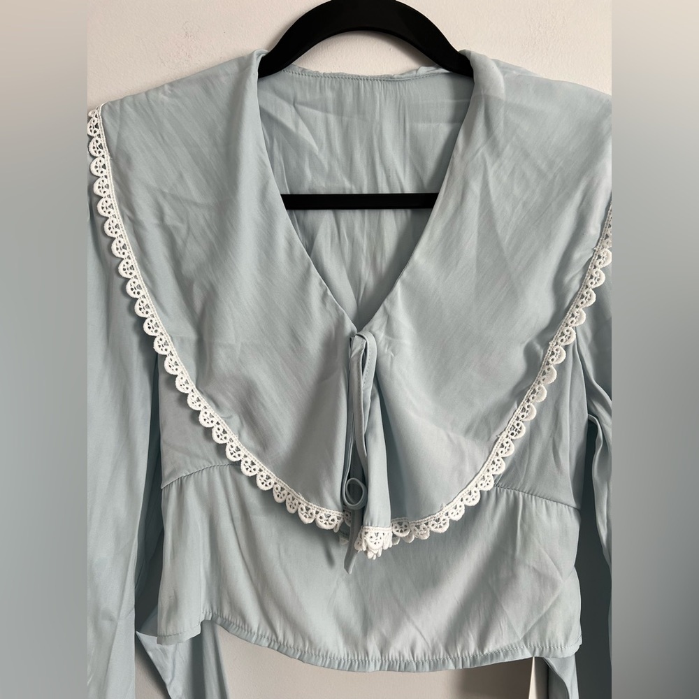 New Lace Trimmed Ruffle Sleeve Shirt Blouse - Picture 4 of 13